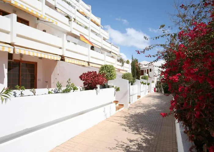 De 2 Con Piscina En 3*